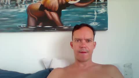 Snapshot of liamrosezn chatting on 01-19-25, 04:22 LiamRose online show from 01-19-25, 04:22