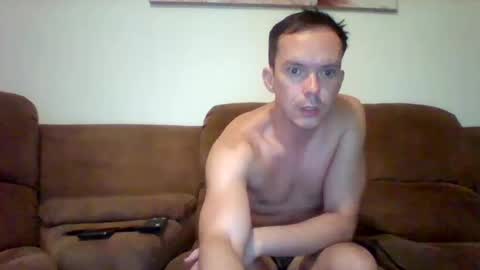 Snapshot of liamrosezn chatting on 01-20-25, 07:25 LiamRose online show from 01-20-25, 07:25