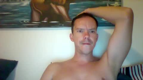 Snapshot of liamrosezn chatting on 01-25-25, 07:07 LiamRose online show from 01-25-25, 07:07