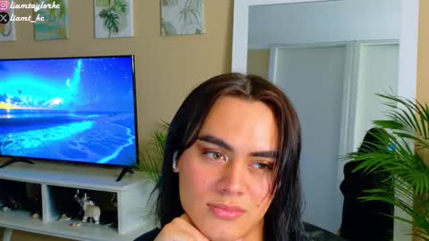 Tell me Liam online show from 10-22-25, 03:51