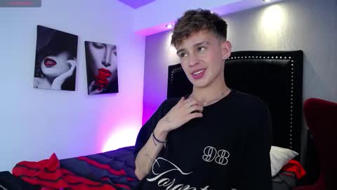 liam online show from 03-12-26, 04:51