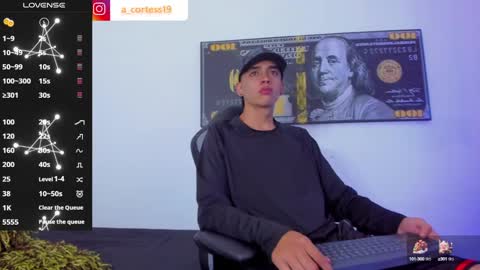 Snapshot of lian_23_ chatting on 01-07-25, 04:50 online show from 01-07-25, 04:50