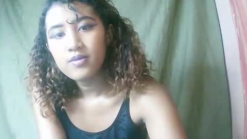 Snapshot of liana9794 chatting on 05-09-26, 11:04 Liana9794 online show from 05-09-26, 11:04