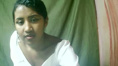 Snapshot of liana9794 chatting on 05-16-26, 12:15 Liana9794 online show from 05-16-26, 12:15