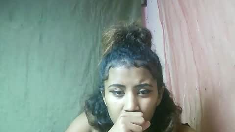 Snapshot of liana9794 chatting on 05-27-26, 11:02 Liana9794 online show from 05-27-26, 11:02