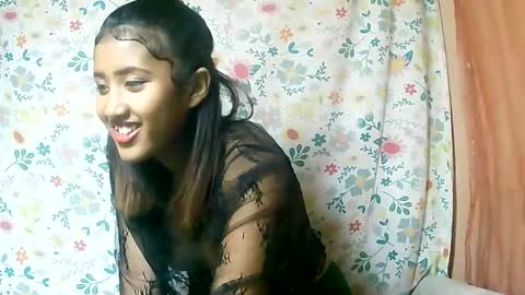 Snapshot of liana9794 chatting on 06-10-26, 05:56 Liana9794 online show from 06-10-26, 05:56