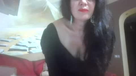 Snapshot of liana_bloom chatting on 06-15-26, 03:14 Liana online show from 06-15-26, 03:14