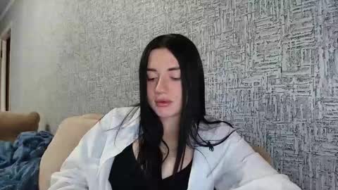 liana_diva online show from 06-03-26, 06:02