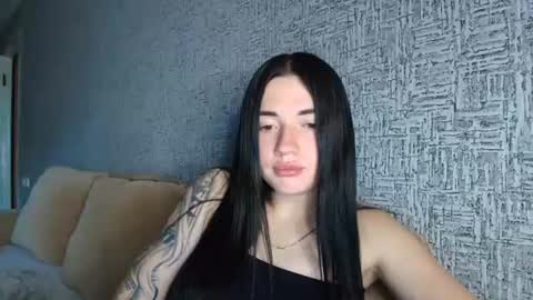 liana_diva online show from 06-17-26, 04:52