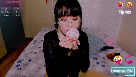 Liana online show from 03-20-26, 11:48