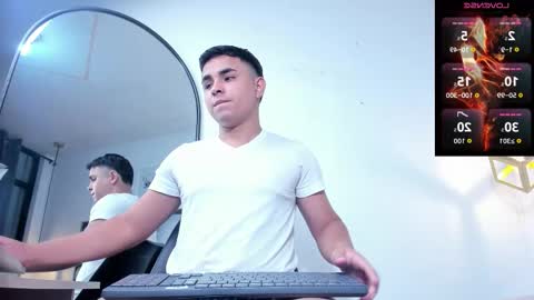 lianfox_ online show from 03-22-26, 02:09