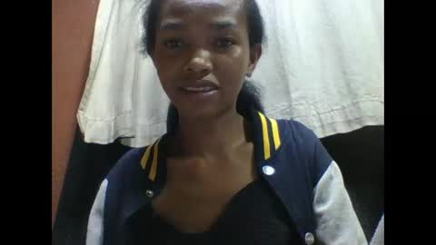 liaraisha online show from 12-17-25, 04:13