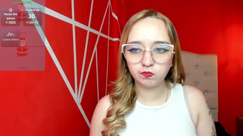 Lia Roberts online show from 12-20-24, 12:27