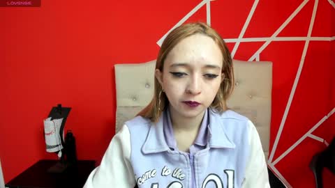 Lia Roberts online show from 12-24-24, 11:06