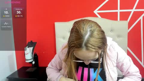 Lia Roberts online show from 12-30-24, 12:09