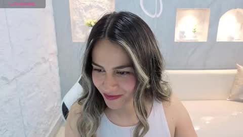 Online 800 to 1400 online show from 09-18-25, 01:46