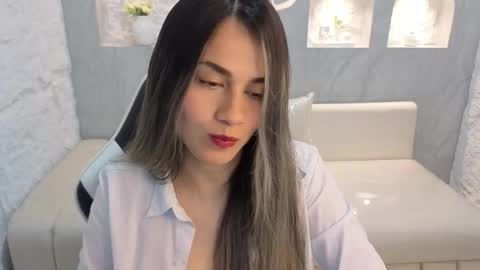 Online 800 to 1400 online show from 11-17-25, 01:17