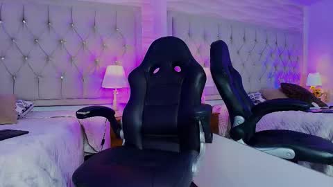 Lia  online show from 03-05-26, 08:38