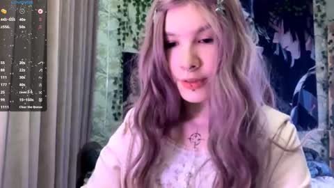 Lola online show from 09-23-25, 07:06