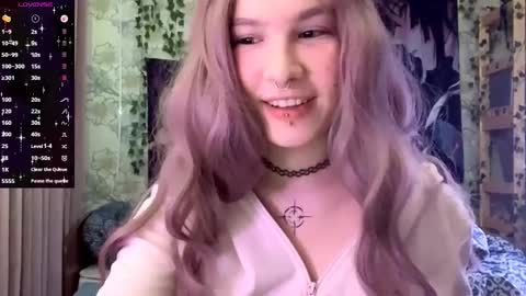 Lola online show from 09-26-25, 07:07
