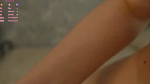 Elena online show from 10-10-25, 03:49