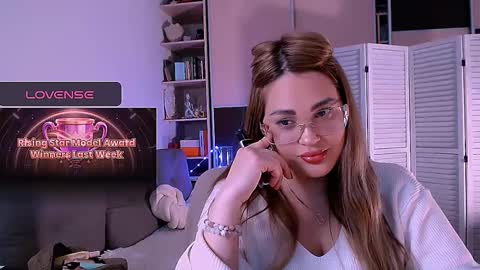 libra_mia online show from 01-16-26, 01:59