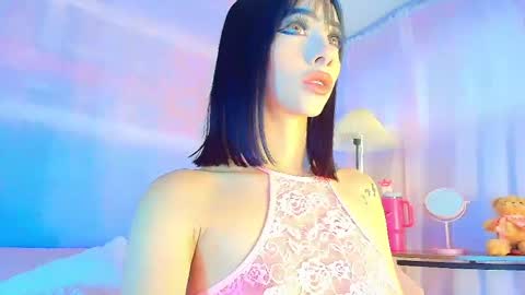 Snapshot of liccy_hall chatting on 05-23-26, 11:36 Valentina Hall online show from 05-23-26, 11:36