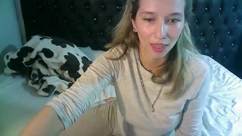 Snapshot of licethf00x chatting on 09-12-25, 09:04 licethf00x online show from 09-12-25, 09:04