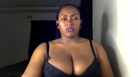 Snapshot of lick_my_pussyyy226651 chatting on 06-10-26, 06:40 caira online show from 06-10-26, 06:40