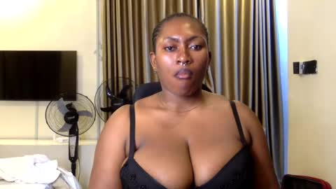 Snapshot of lick_my_pussyyy226651 chatting on 07-09-26, 07:07 caira online show from 07-09-26, 07:07