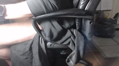 Snapshot of lickerxx46 chatting on 04-04-26, 05:32 lickerxx46 online show from 04-04-26, 05:32