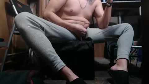 lickurlipz1 online show from 11-13-25, 08:02