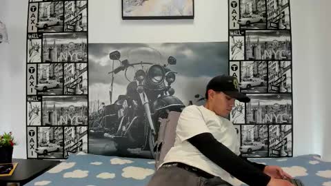 light_haze online show from 10-22-25, 03:34