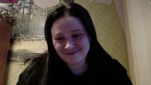 Snapshot of light_lunaa chatting on 04-16-26, 01:01 light_lunaa online show from 04-16-26, 01:01