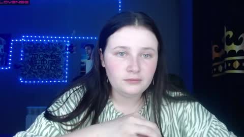 Snapshot of light_lunaa chatting on 05-07-26, 03:06 light_lunaa online show from 05-07-26, 03:06