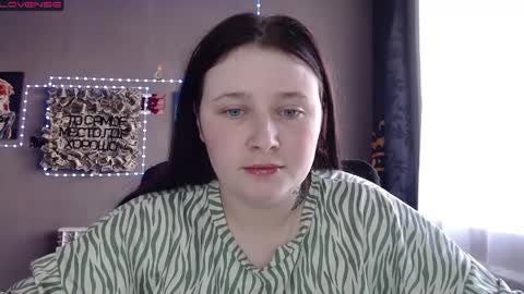 Snapshot of light_lunaa chatting on 05-08-26, 11:26 light_lunaa online show from 05-08-26, 11:26