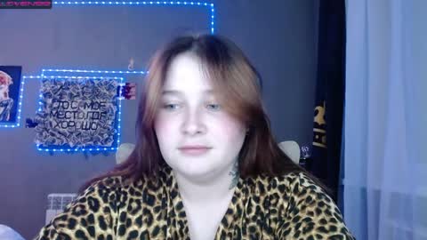 Snapshot of light_lunaa chatting on 05-31-26, 03:30 light_lunaa online show from 05-31-26, 03:30
