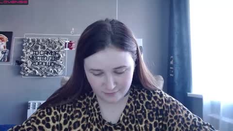 Snapshot of light_lunaa chatting on 06-04-26, 09:15 light_lunaa online show from 06-04-26, 09:15