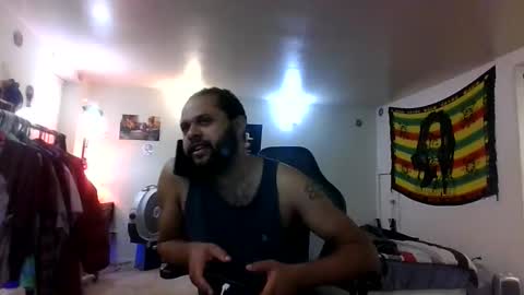 lightskinned666 online show from 10-15-25, 07:03