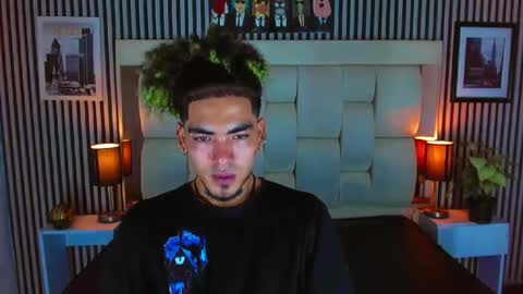 Lihan online show from 11-18-25, 02:54