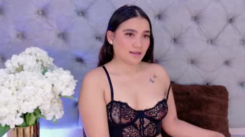 liiabloomm online show from 07-30-26, 05:17