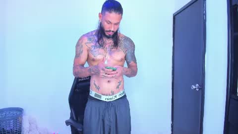 liiam_jesus online show from 06-10-26, 02:56