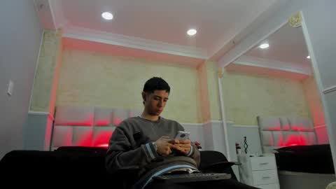 L I I A M online show from 02-17-25, 04:31