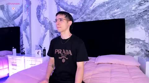 L I I A M online show from 03-03-26, 07:09