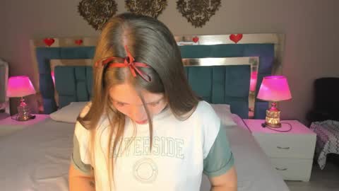 Lia online show from 04-02-26, 03:48