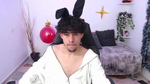 Lil Boy- online show from 12-17-25, 12:44