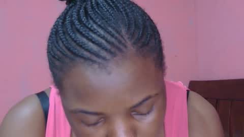 Lily online show from 10-11-25, 11:03