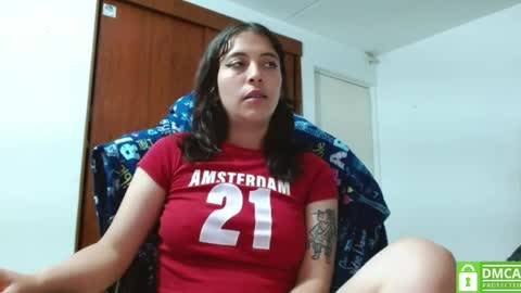 Snapshot of liisaax chatting on 05-02-26, 01:10 lisa online show from 05-02-26, 01:10