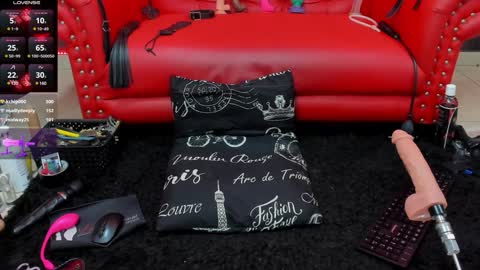 Snapshot of liittledollyx chatting on 02-06-25, 07:29 Nini - online show from 02-06-25, 07:29