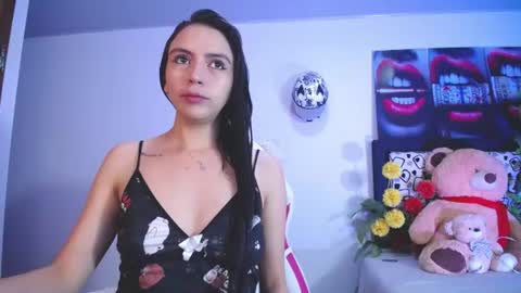 Snapshot of lika_little3 chatting on 06-13-26, 11:35 Liika online show from 06-13-26, 11:35